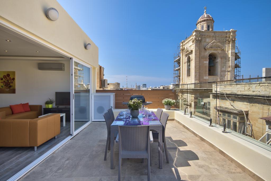 Valletta Luxe 3-Bedroom Duplex Penthouse With Sea View Terrace And Jacuzzi Exterior photo